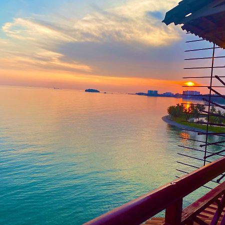 D' Sea View Apartment Port Dickson Esterno foto