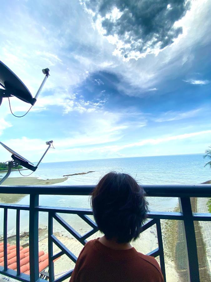 D' Sea View Apartment Port Dickson Esterno foto