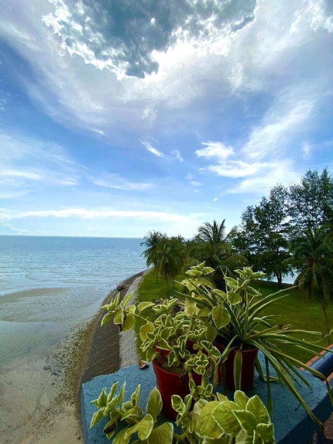 D' Sea View Apartment Port Dickson Esterno foto