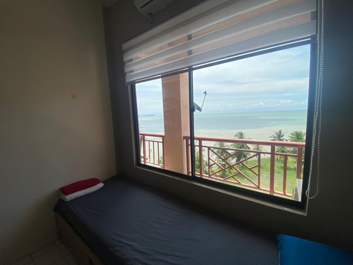 D' Sea View Apartment Port Dickson Esterno foto