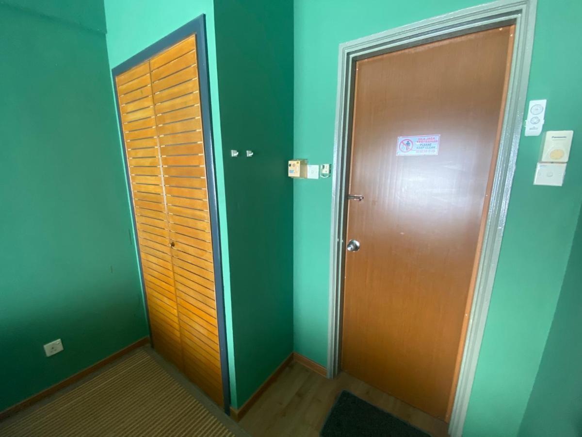 D' Sea View Apartment Port Dickson Esterno foto